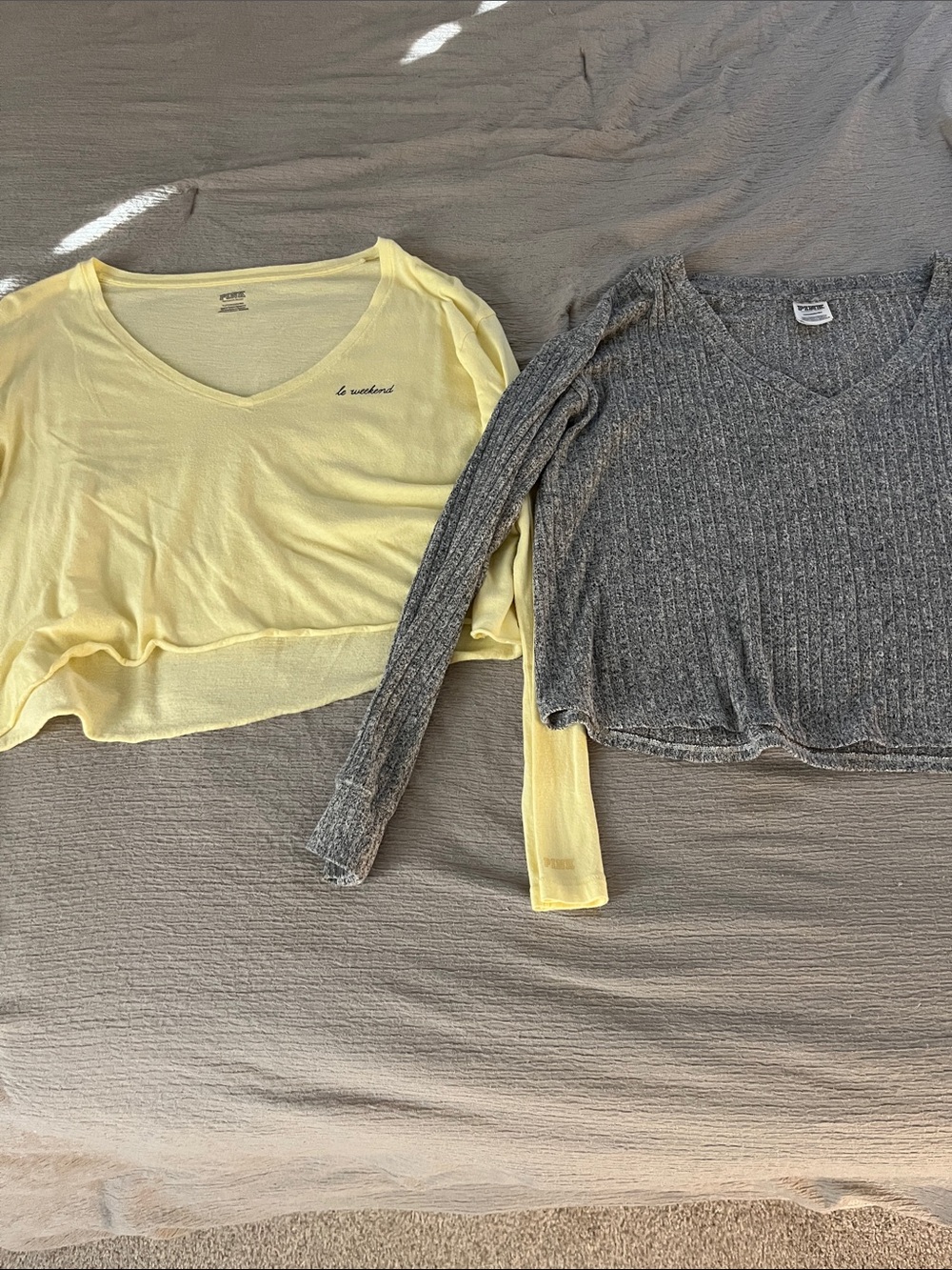 2 Victoria’s Secret Pink shirts size small